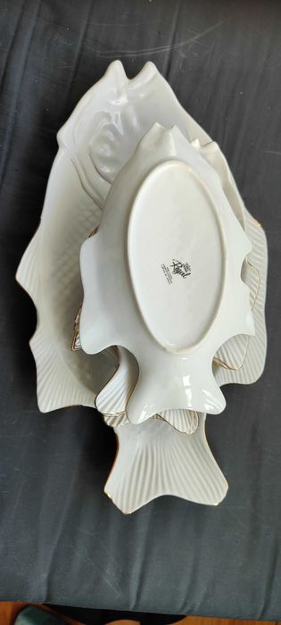 Set platouri pt pește porțelan 110  lei 7piese