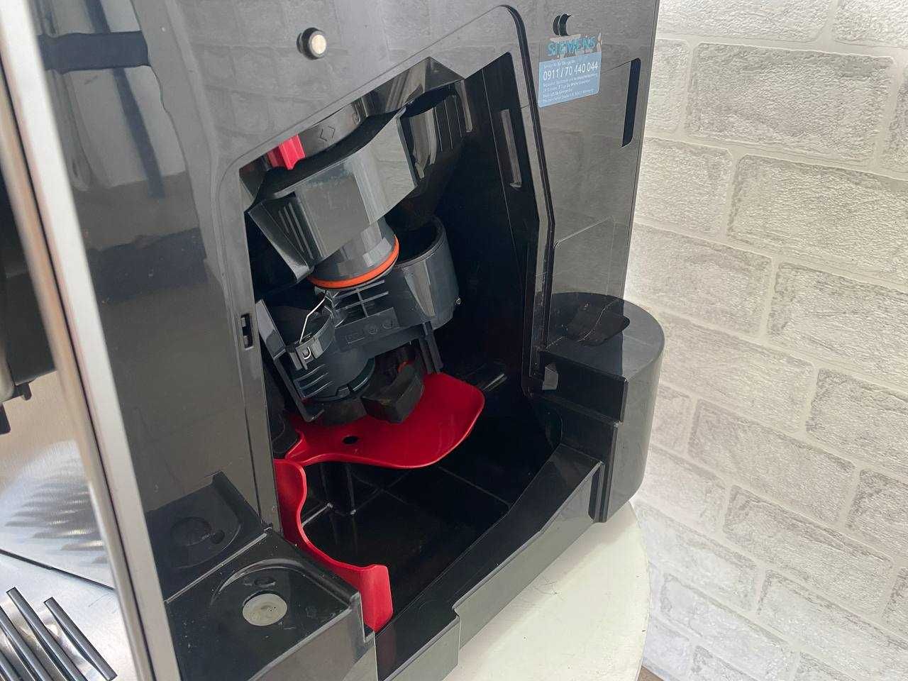 Кафеавтомат Siemens EQ.9 s700 Plus Connect TI9575X1DE еспресо робот