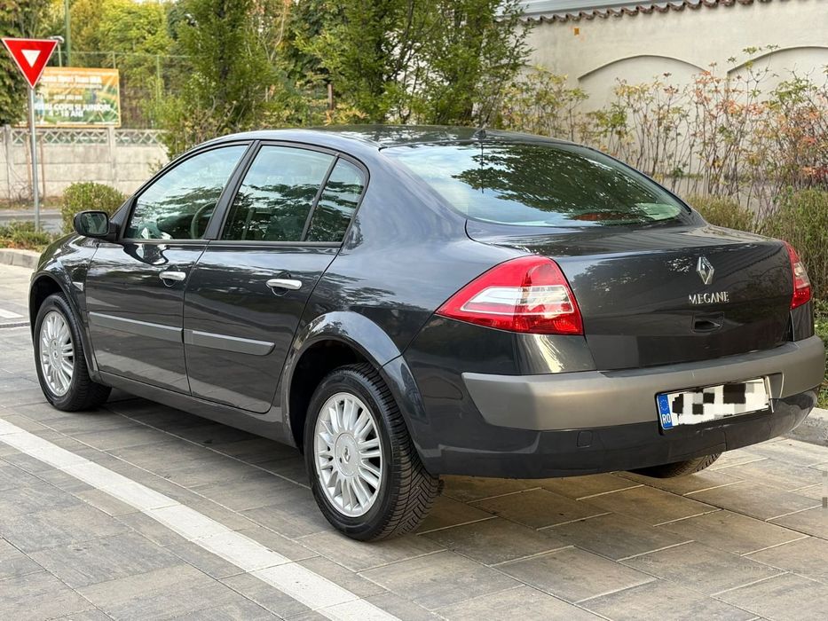 Exemplar Renault Megane Privilege//