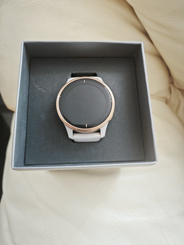 Vand ceas Garmin Venu