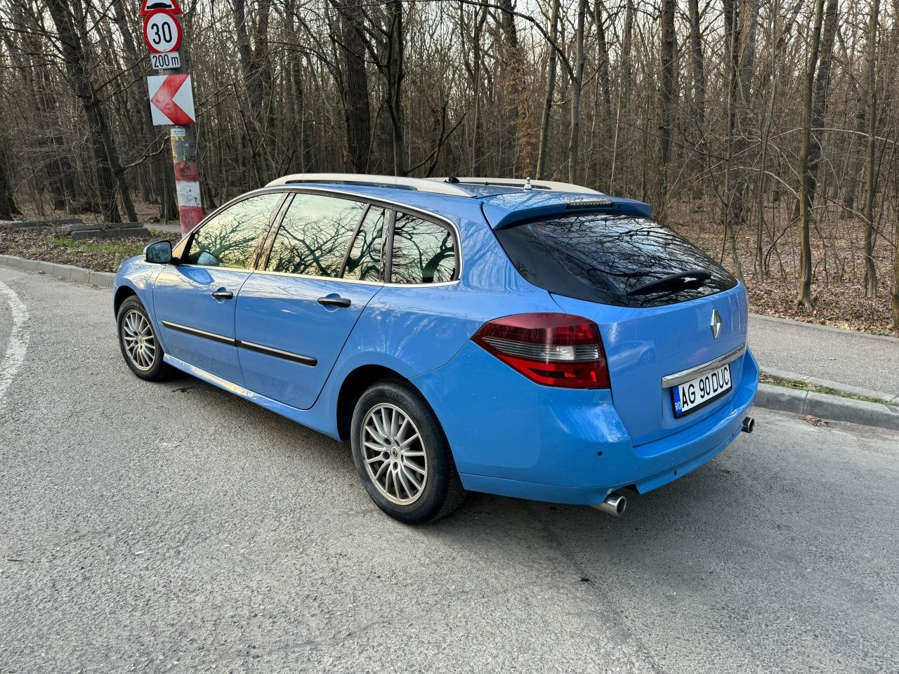 Renault Laguna 3 2.0 150 CP