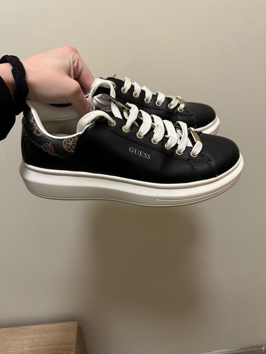 Маратонки Guess VIBO