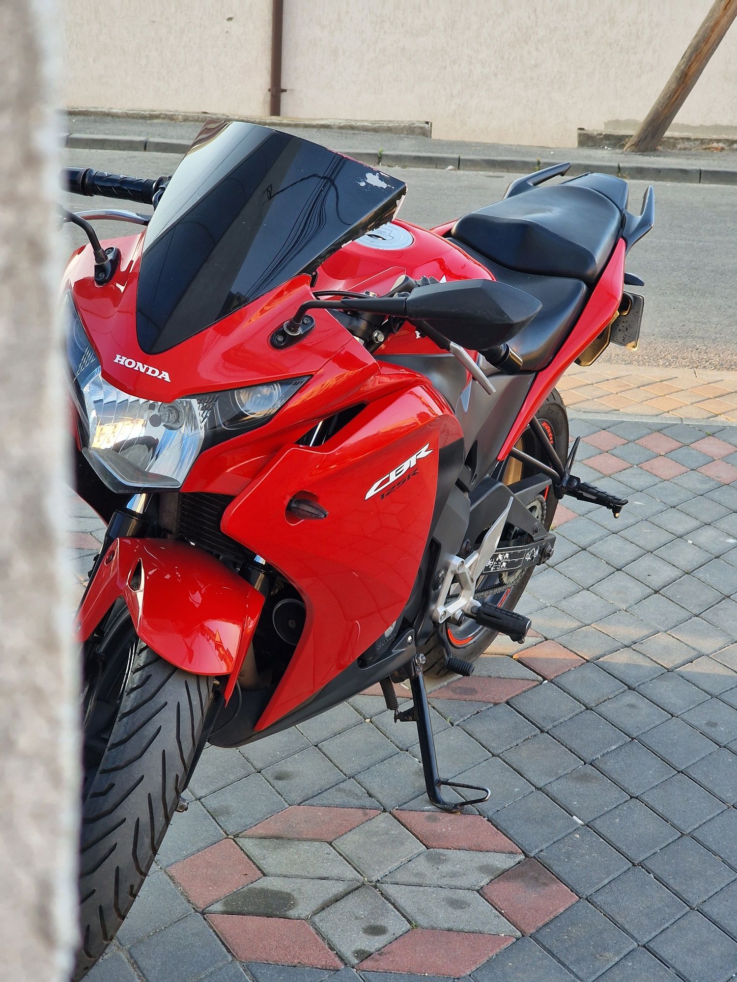 Vand honda Cbr 125 R 2014