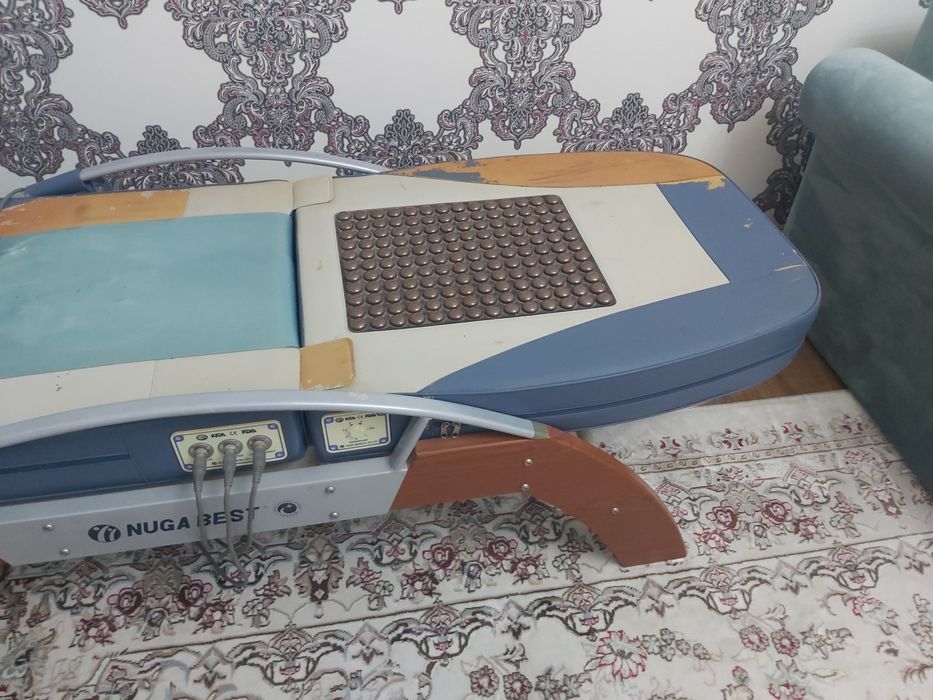 Продаётся массажный кровать Нуга Бест