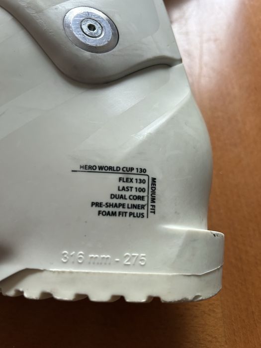 Ски обувки Rossignol Hero