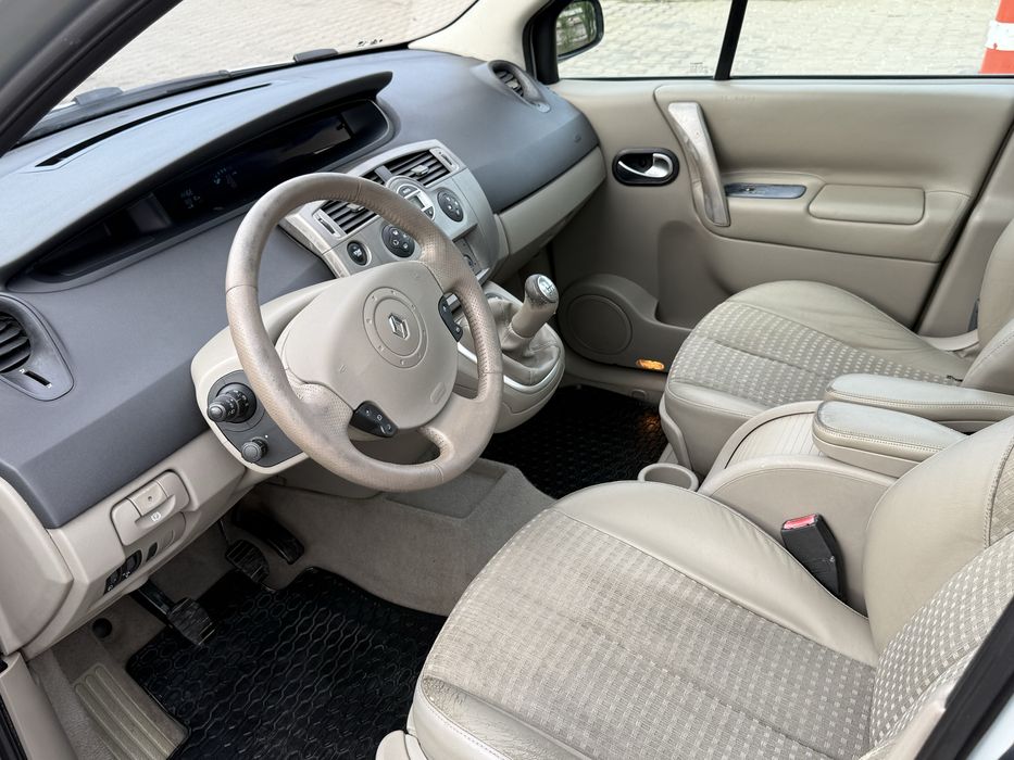 Renault Scenic-1.5 dci//2005// PRET 1250 euro