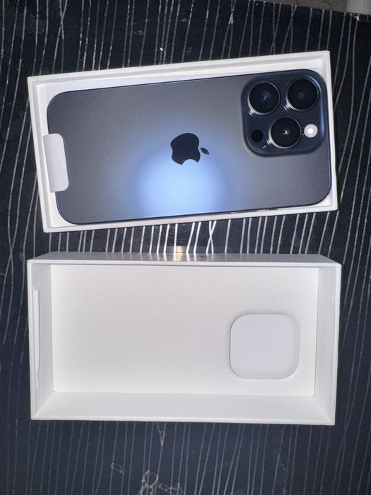 iPhone 15 pro 128 гб, аккумулятор 97%