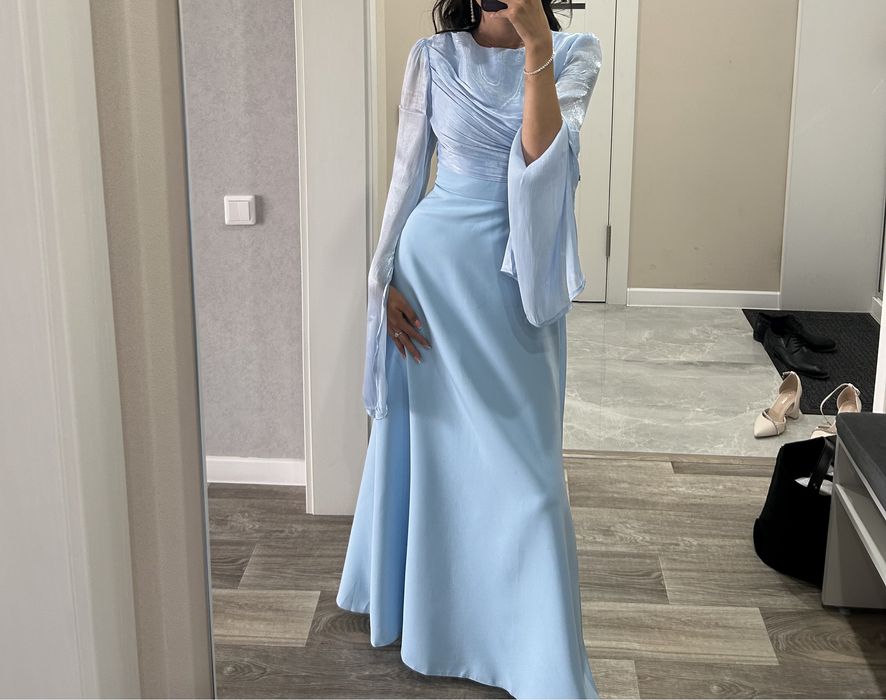 Продается платье