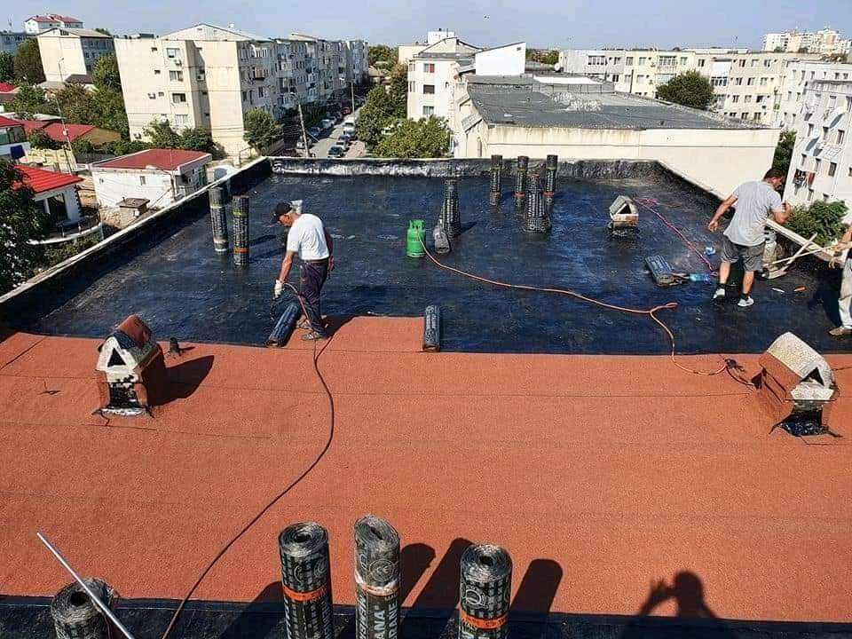 Reparații acoperișuri firmă de acoperișuri construcții hidroizolații