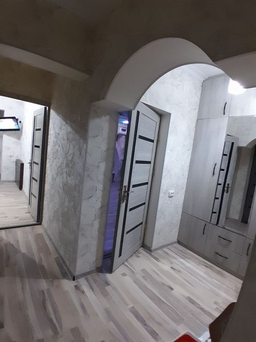 Sergelida 2xonalik uy sotiladi yevro remont