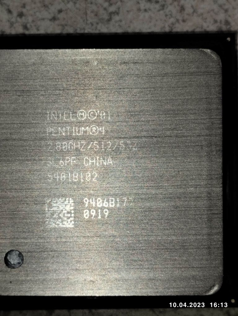 Vând procesor Intel Pentium 4 2.80Ghz