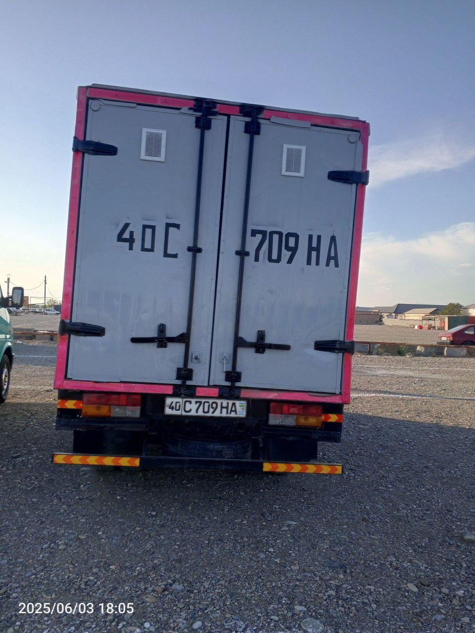 Срочний сотилади 5.200$