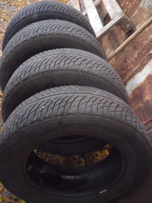 4 Бр Зимни гуми За Джип 225/65/17 Мешилин