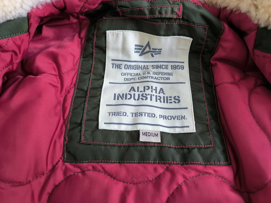 Alpha Industries пилотско яке бомбър