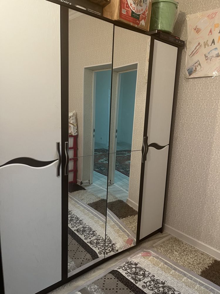 Шкаф в хорошем состоянии