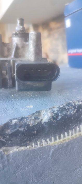 Моторче за чистачки за Passat 5 (става и за Голф 4)