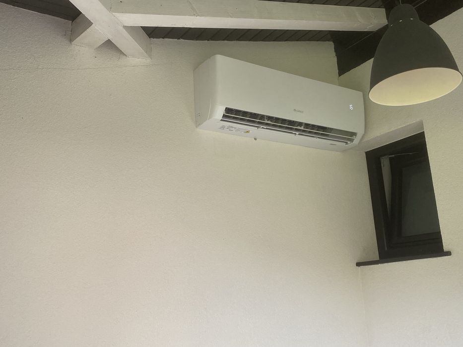 Instalare aer conditionat!