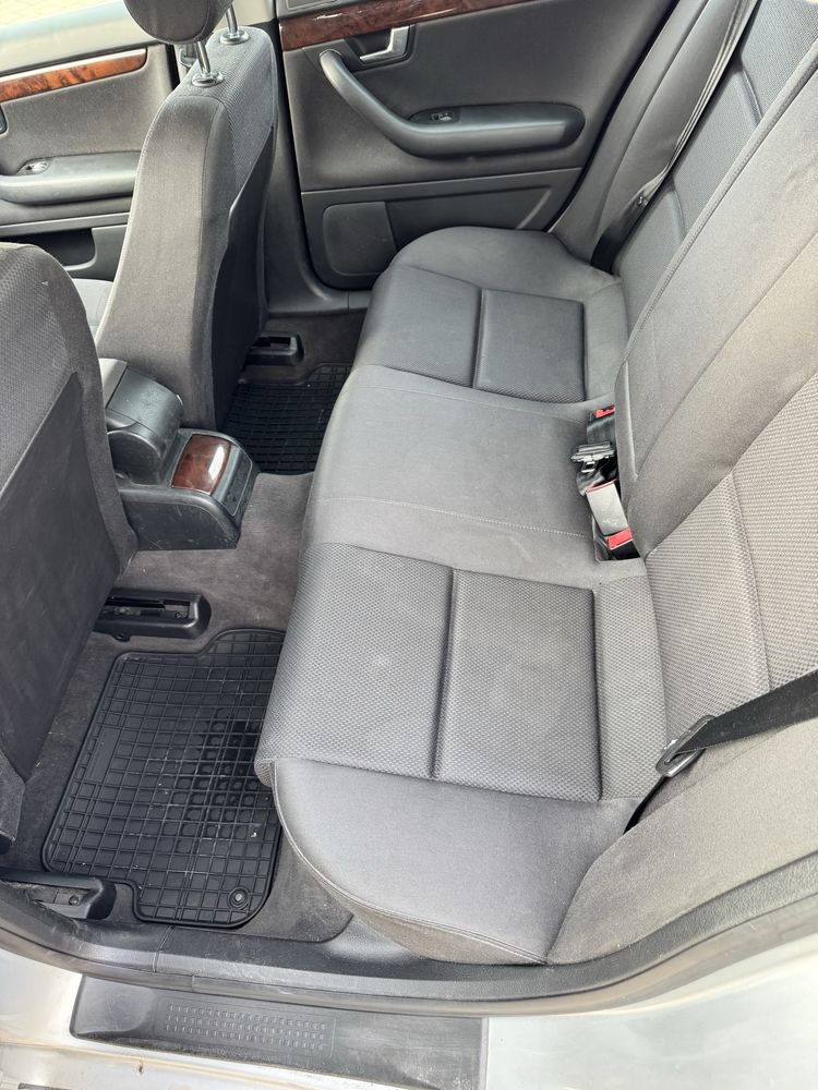 Audi A4 , 1.9 diesel , 130 cp
