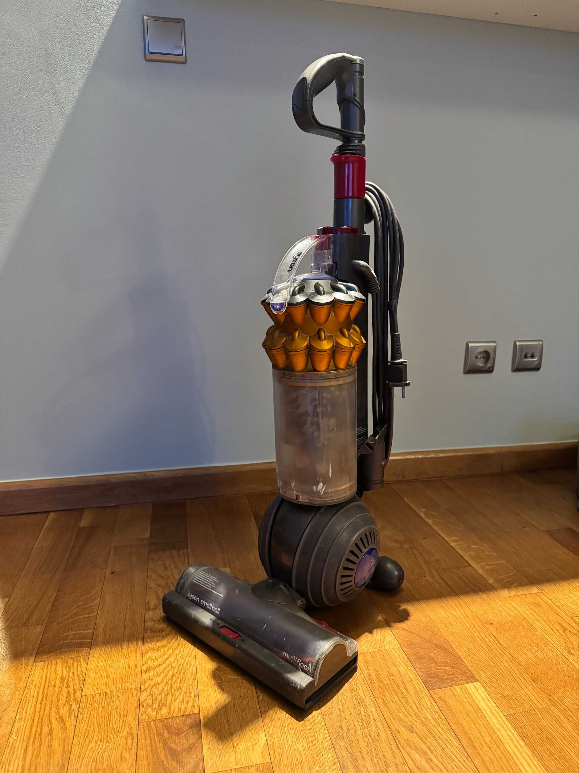 Aspirator Dyson Ball Animal Vertical