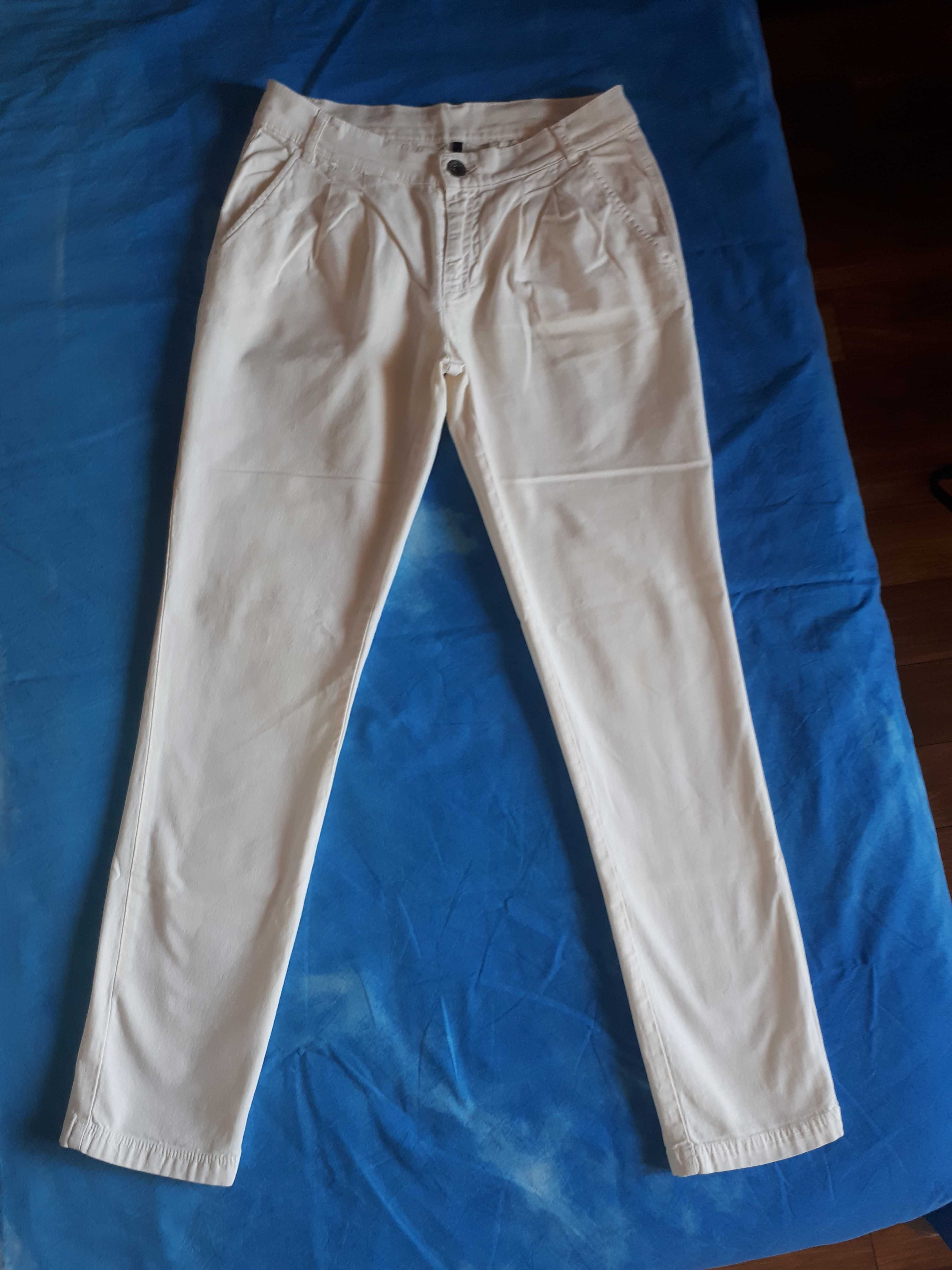 Панталони United Colors of Benetton, Pause Jeans, дънки Mango и др.