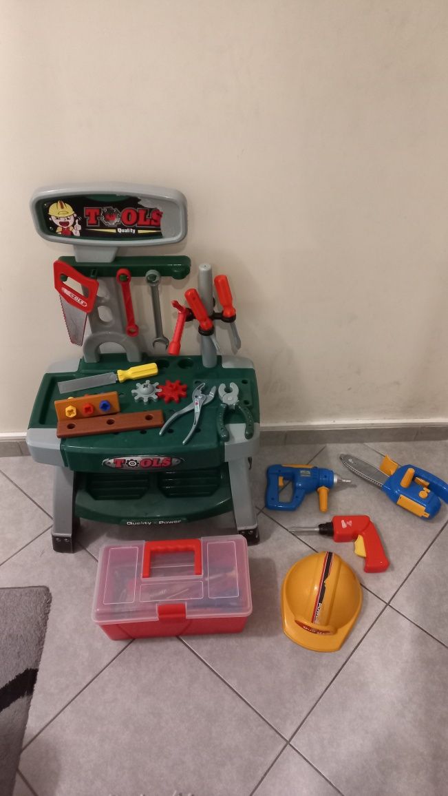 Плажни играчки,строителни играчки,кола,конструктор,строителна маса
