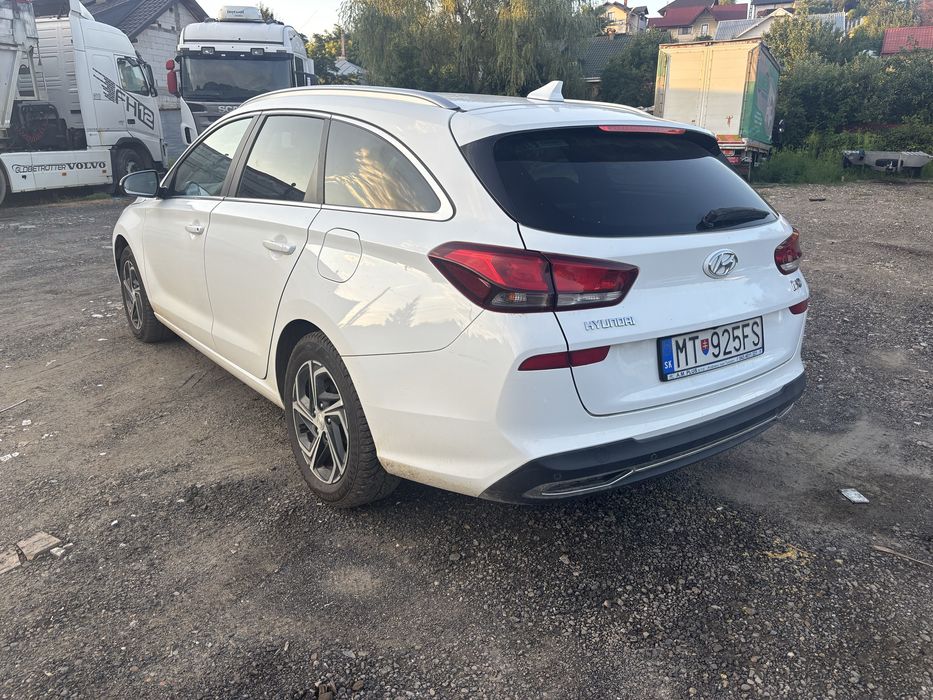 Hyundai i30 1.6 CRDi Diesel 2021 E 6 Full LED