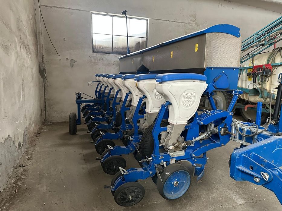 Semănătoare Safir 8 Premium Mecanica Ceahlau Ocazie