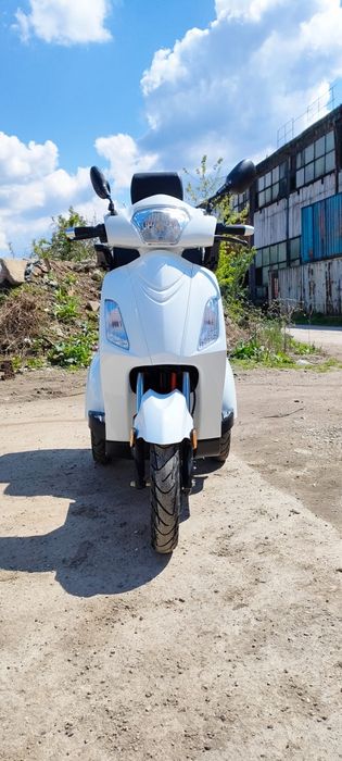Scuter electric pentru bătrâni 1500w adus din Germania