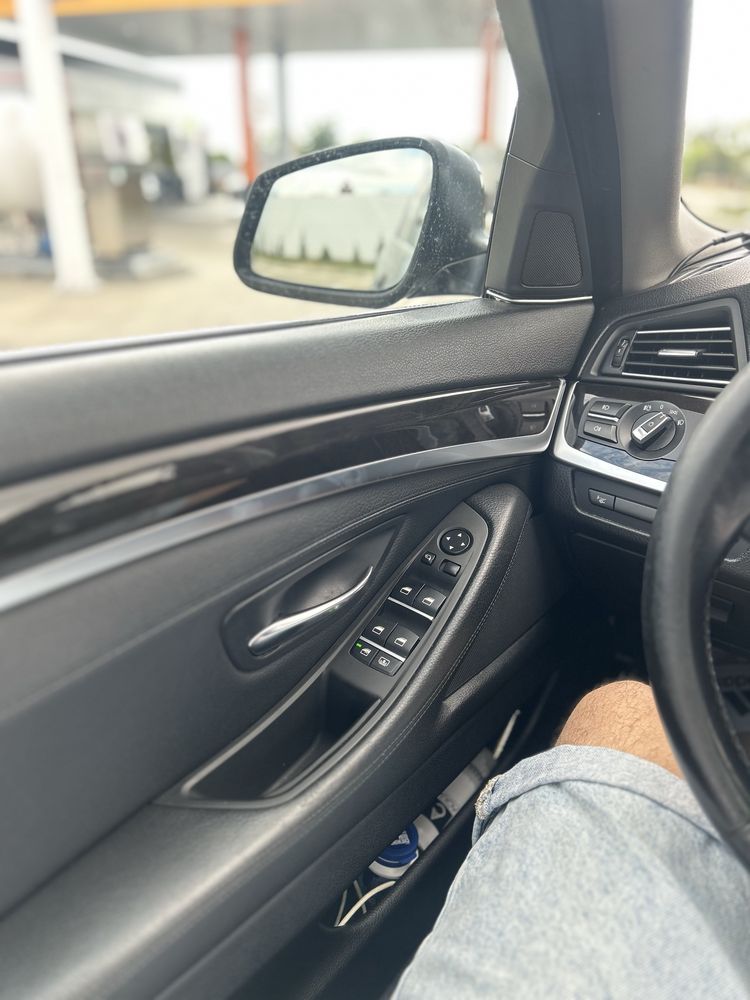 Vand BMW F10, pachet M,head up,trapa,DISTRIBUTIE SCHIMBATA