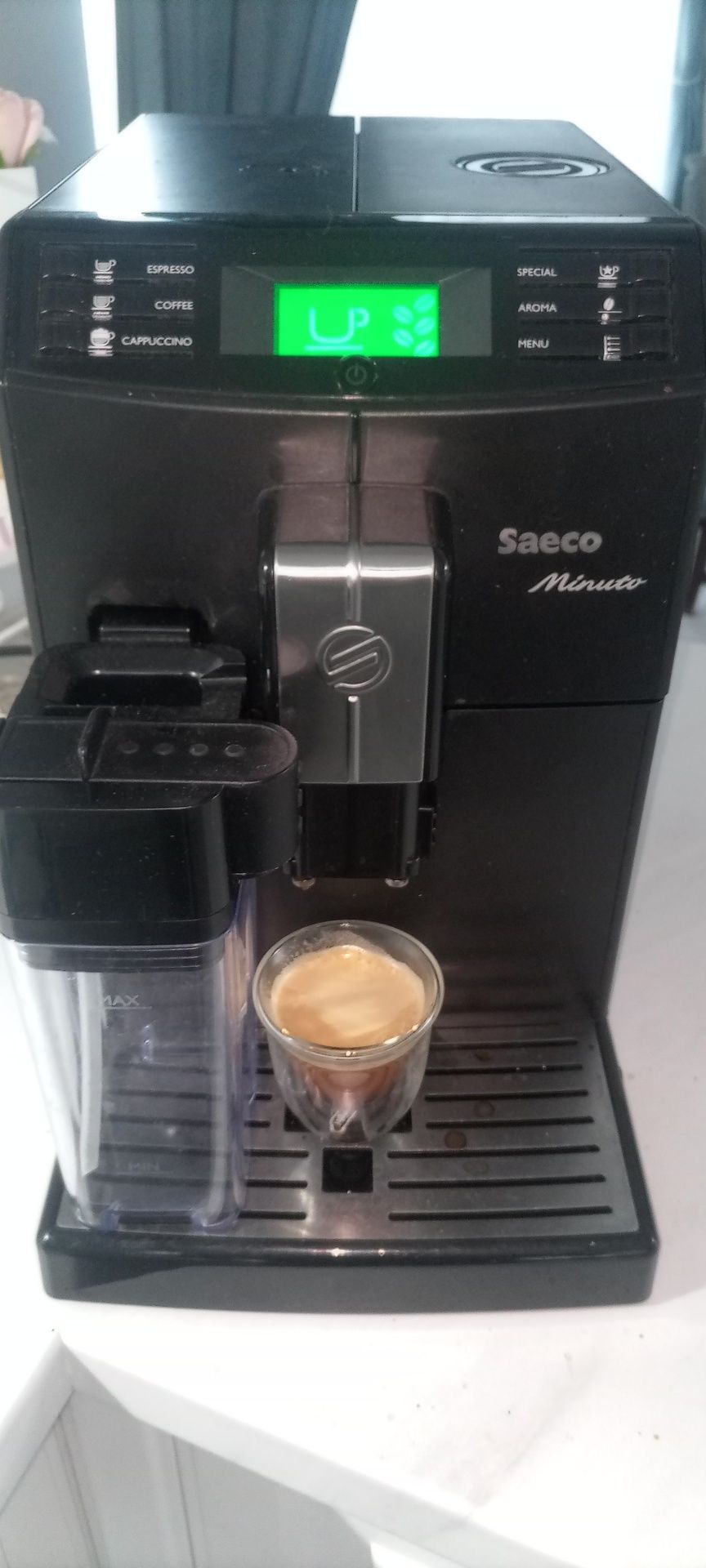 espressor Saeco Minuto cu cappuccino