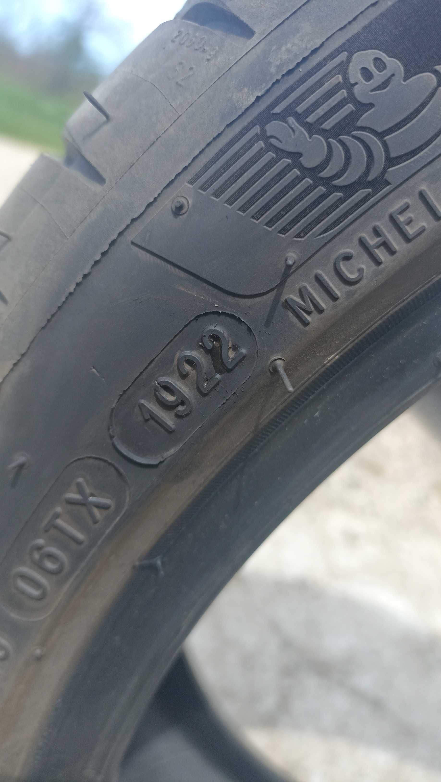 Michelin pilot sport 4 215/40/17