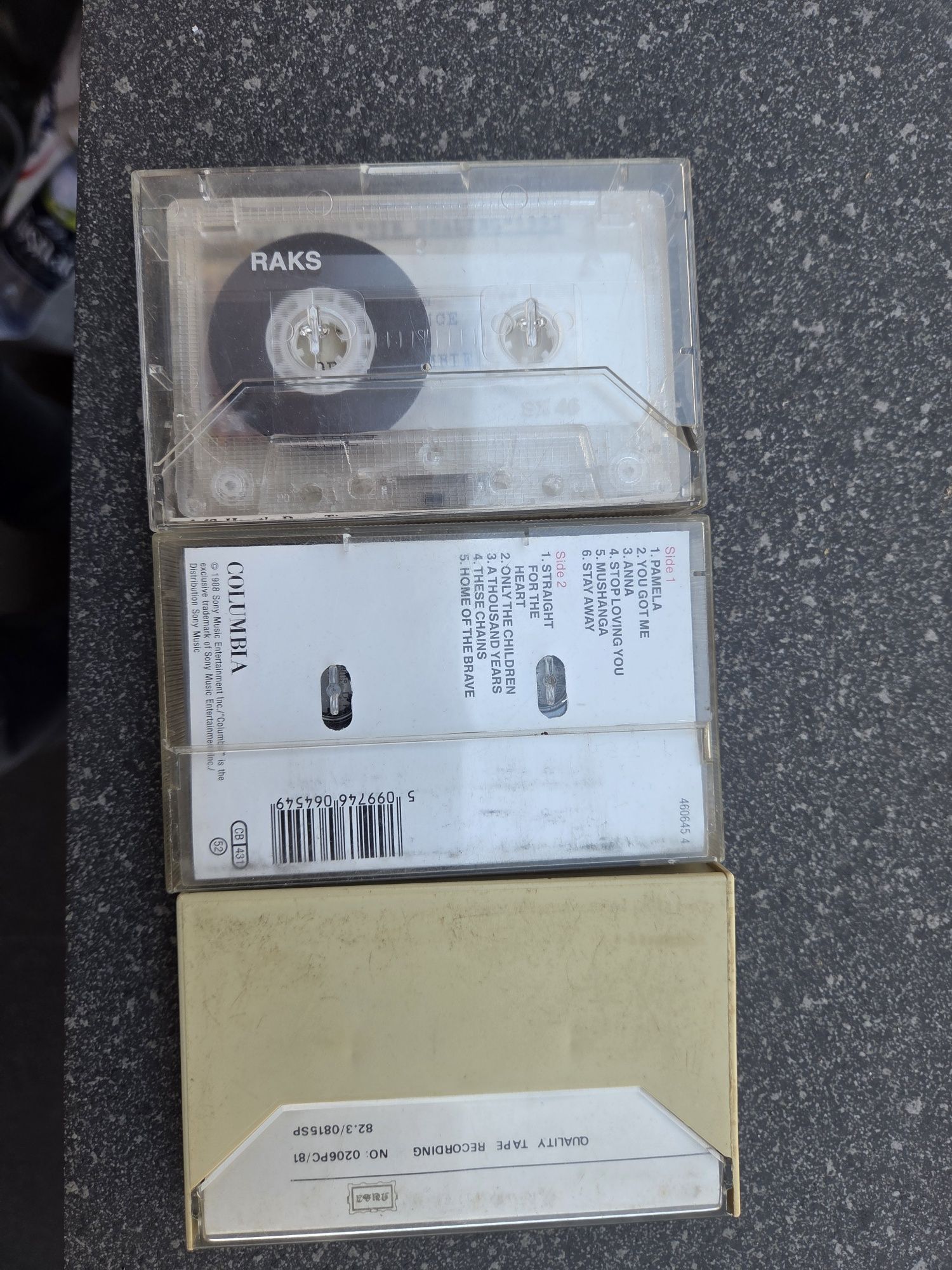 Casete rock audio înregistrate 2025 de vânzare