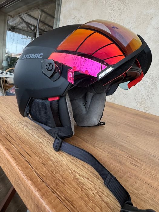 Ски каска с визьор Atomic