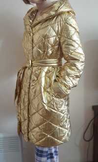 Осенняя куртка 44 размер
