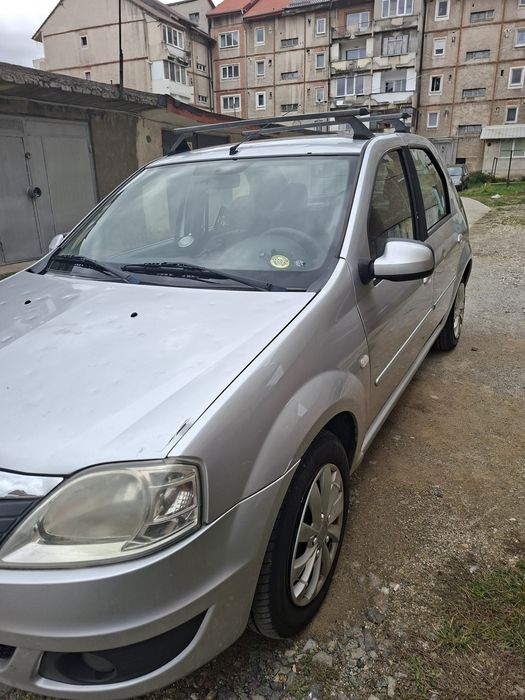 Vând Dacia Logan 2009 1.4 benzina,139000 km