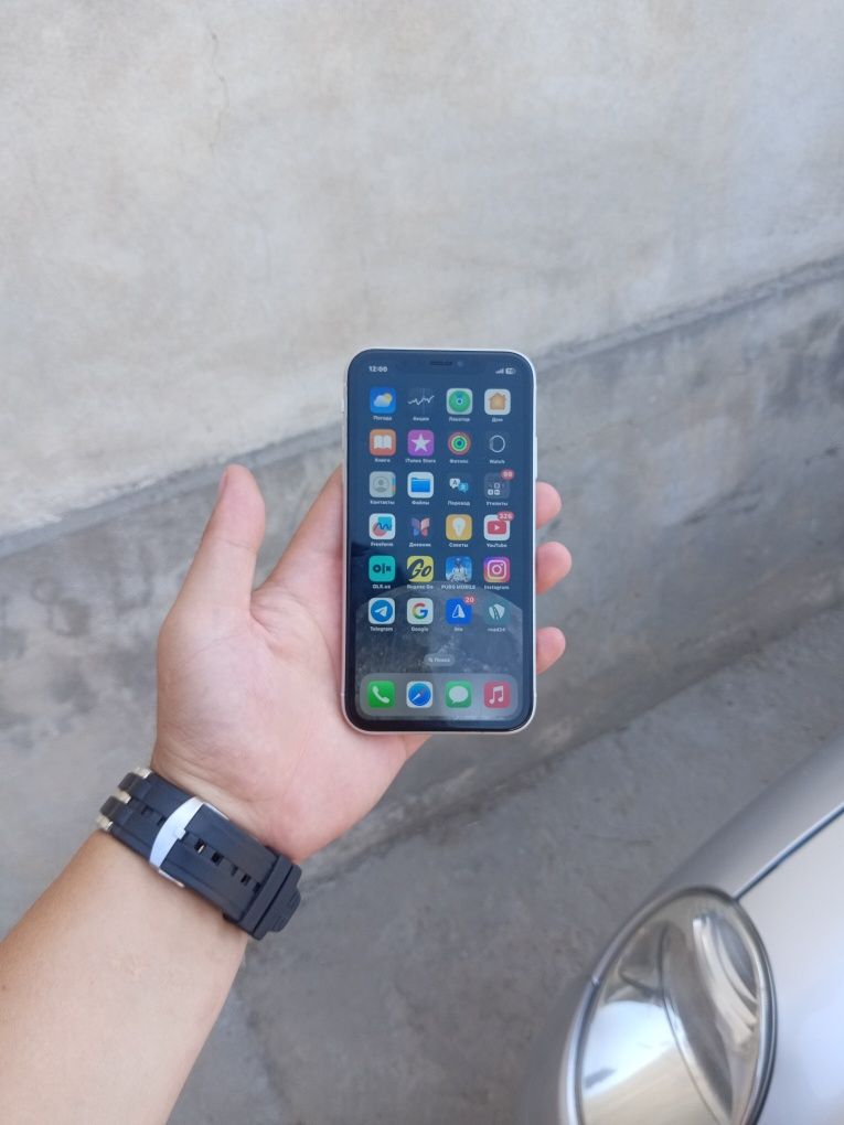Iphone xr 128 srochna