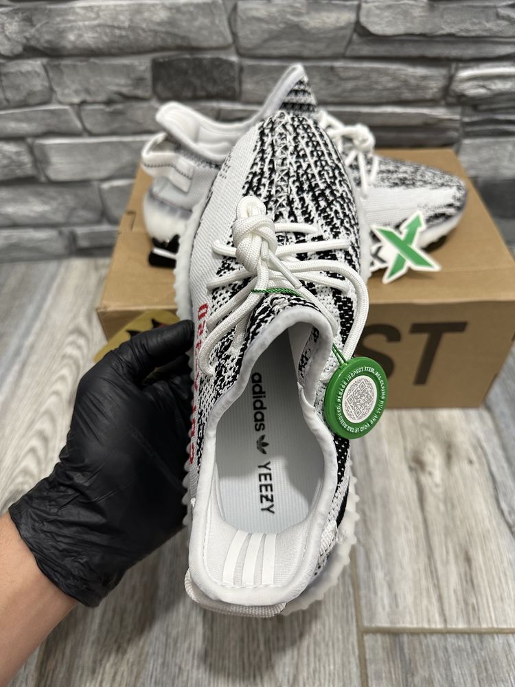 36-45 Yeezy Boost 350 v2 Zebra