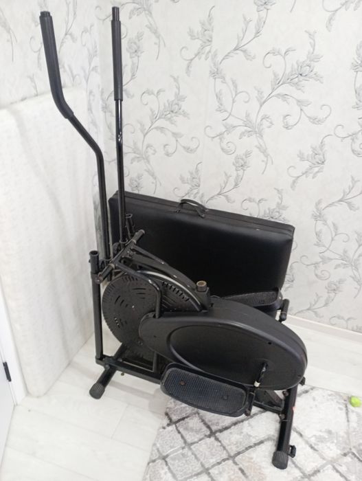 Тренажер Эллипс 10 уровней нагрузки