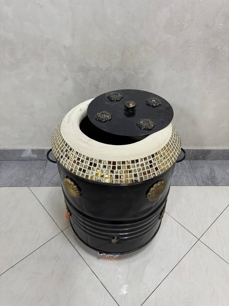 Tandirda Somsa pishiradigan somsapaz kerak