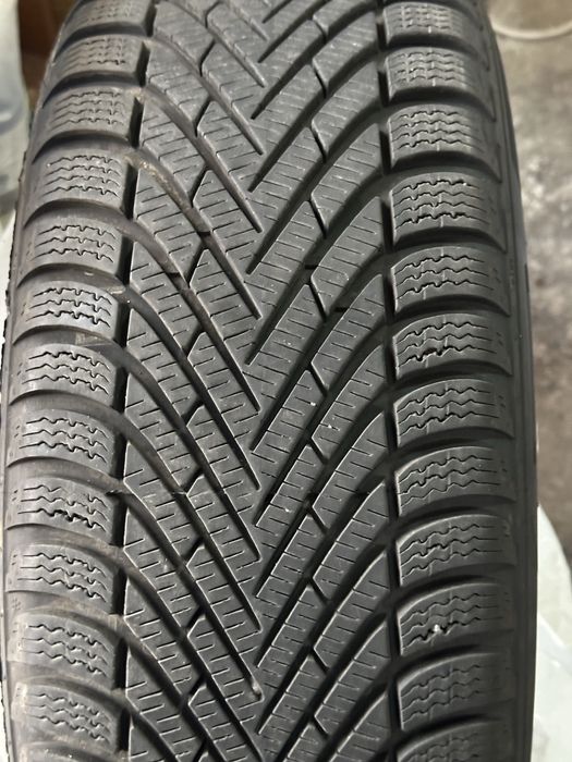 Cauciucuri iarna Pirelli 215/55/R17