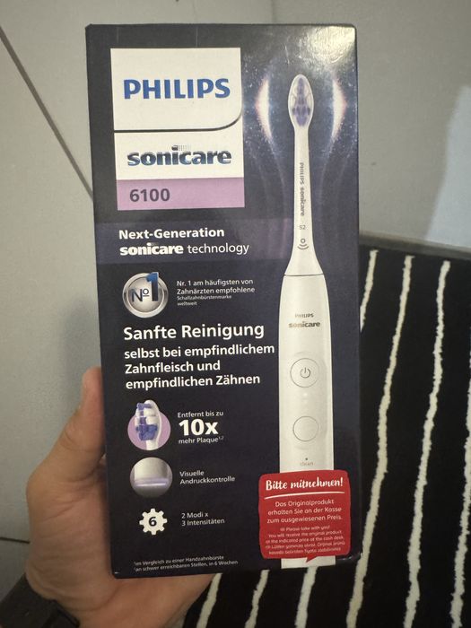 Perie de dinti noua Philips sonicare 6100