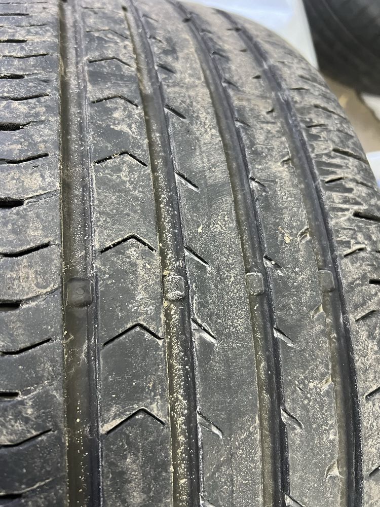 Летни гуми 225/55/17 GoodYear и Continental