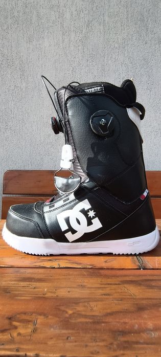 Boots Snowboard DC CONTROL in stare impecabila nr 44