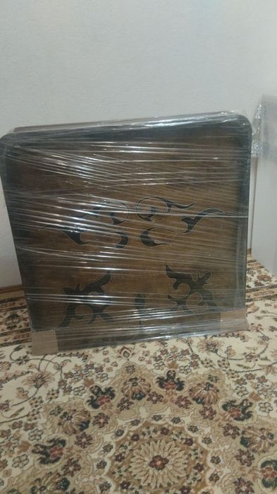 Продам стол новый цена 25000