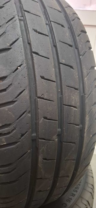 2бр. 235/65/16С Continental 7.5mm грайфер дот21г. Предлагаме монтаж ++
