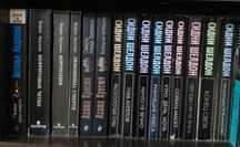 Продам книги в мягком  переплете