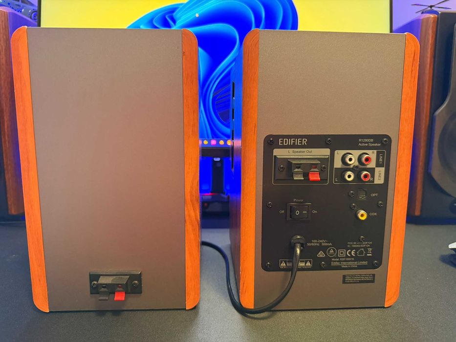Boxe Edifier R1280DBB 42W Bluetooth + Telecomanda – Sunet excelent