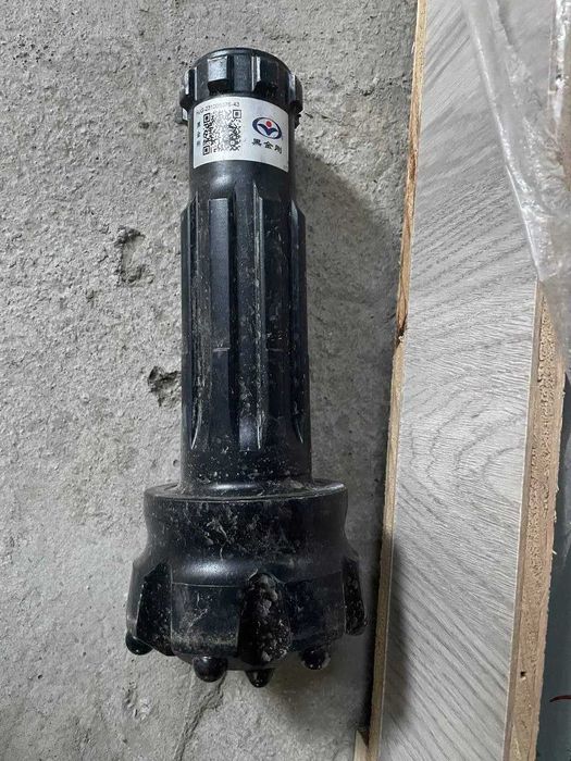 Буровая коронка (долото) 115 мм.