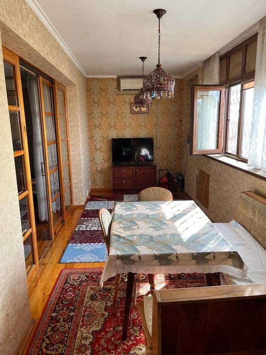 ПРОДАМ‼️Банковский дом 4/4/4 с ремонтом 130м2 ориентир Хувайдо, Беруни