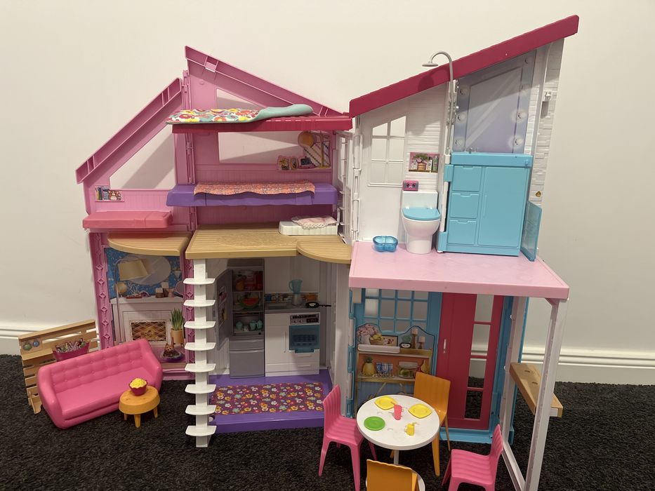 Casa Barbie Malibu Dreamhouse
